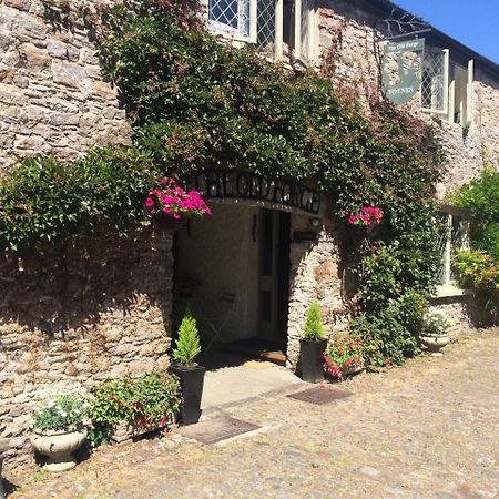 The Old Forge Hotel Totnes Exterior photo